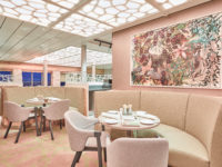 Hapag-Lloyd Cruises, Hanseatic Nature, Hauptrestaurant Hanseatic , Abendbeleuchtung [ (c) Hapag-Lloyd-Kreuzfahrten,Alle Bilder zur honorarfreien Nutzung mit dem vollstndigen Bildnachweis "Hapag-Lloyd Cruises / Christian Wyrwa" È Die Bilder drfen nur im Rahmen einer Berichterstattung ber Hapag-Lloyd Cruises verwendet werden, All Photos intended for editorial use. All image use free of charge. Photocredit: Hapag-Lloyd Cruises / Christian Wyrwa. ]